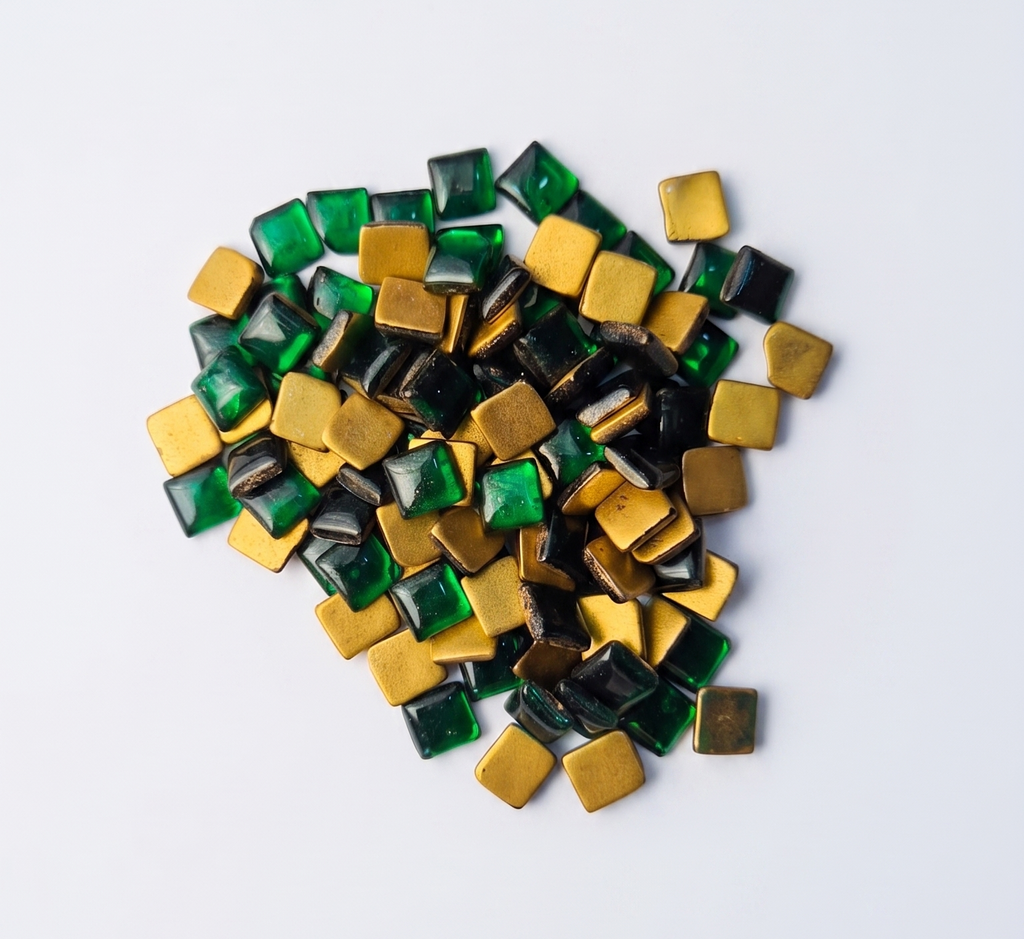 Green Square Stone (2Mm to 12Mm)